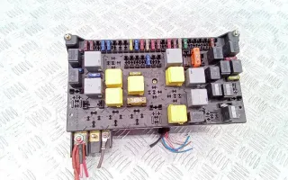 1635450205 Блок предохранителей Mercedes ML W163 Арт 2_53181