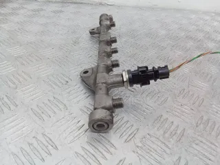 8200750048 топливная рампа Renault Megane 3 Арт 2_51220, вид 3