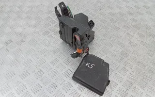 82641-47020 Блок предохранителей Toyota Yaris 2 Арт 2_44907, вид 4