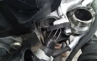 8200337841 Фланец (тройник) системы охлаждения Nissan Note E11 Арт 2_43636, вид 1