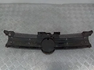 1J0853655C Решетка радиатора Volkswagen Golf 4 Арт 2_43379, вид 2