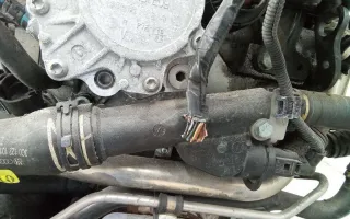 038121132 Фланец (тройник) системы охлаждения Volkswagen Passat B6 Арт 2_40717, вид 3
