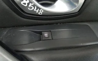  Кнопка стеклоподъемника переднего правого Renault Laguna 3 Арт 2_38549, вид 1