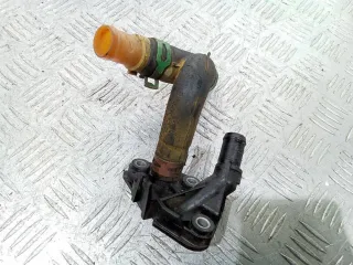 8200337841 Фланец (тройник) системы охлаждения Renault Megane 2 Арт 2_34426, вид 1