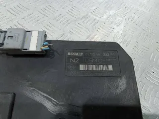 8200481866 Блок предохранителей Renault Megane 2 Арт 2_33715, вид 3