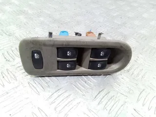 8200356758 Блок управления стеклоподъемниками Renault Clio 3 Арт 2_30078