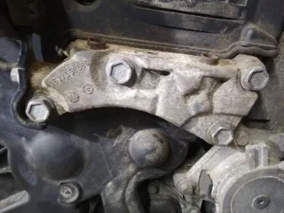 9637558580 Кронштейн двигателя Peugeot 208 Арт 2_26228
