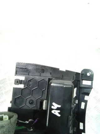 Пепельница Audi A4 B7 2008г. 8K0857951 - Фото 4