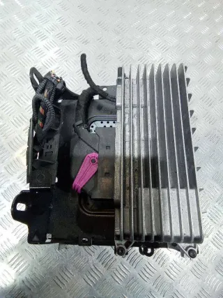 4F0035541L Блок радио Audi A4 B7 Арт 2_26072, вид 4