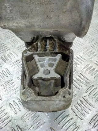 A2462401209 Подушка крепления двигателя Mercedes CLA c117 Арт 2_21184, вид 2