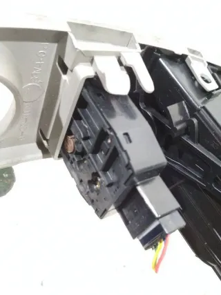 15A685 Кнопка (выключатель) Toyota Prius 2 Арт 2_16946, вид 2