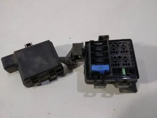 243880001R Блок предохранителей Renault Scenic 2 Арт 2_6728, вид 1