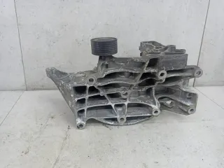 Кронштейн генератора BMW X5 E70 2010г. 11167802639 - Фото 3