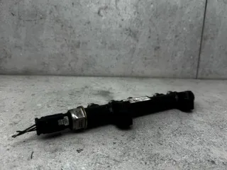 9685297580 топливная рампа Citroen Berlingo 2  Арт 17-13-40, вид 3