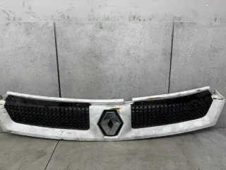 8200233765 Решетка радиатора Renault Master 2 Арт 76-24