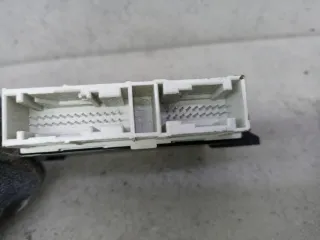 JPLA15C859A Блок управления парктрониками Land Rover Range Rover 4 Арт 101-15, вид 4