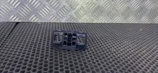 A1668100029051 Крепление (крючок) солнцезащитного козырька Mercedes ML/GLE W166 Арт 243-3-1, вид 2