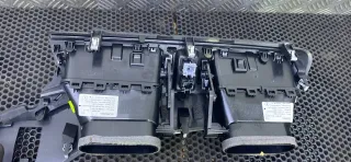 687509788R Дефлектор обдува салона Renault Kadjar Арт 222-39, вид 7