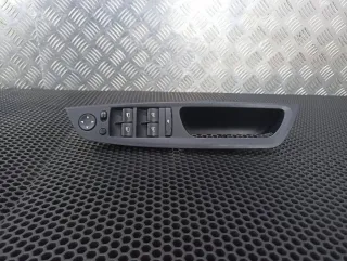 921804403 Блок управления стеклоподъемниками BMW X5 E70 Арт 3_4246