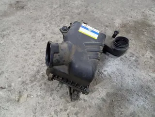 281002E250 Корпус воздушного фильтра Hyundai Tucson 1 Арт 3_1849