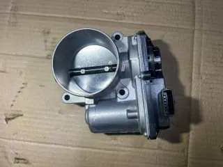 161203668R Заслонка дроссельная Renault Duster 1 Арт 3_40, вид 1