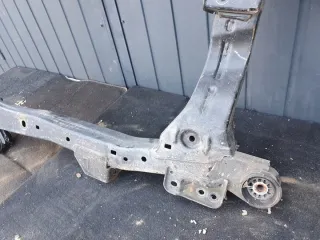 13370472 Балка подвески передняя (подрамник) Opel Astra J Арт e6242024, вид 6