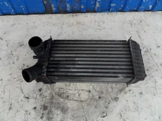 8V61-9L440-CD 8V619L440CD Интеркулер Ford C-max 2 Арт e9367892, вид 1