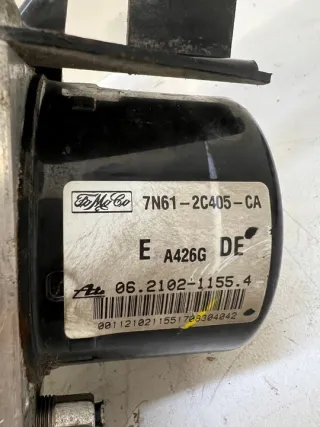 7N61-2C405-CA MAZDA5 Блок ABS Mazda 2 DY Арт e10616406, вид 3