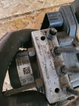 9810768180 Блок ABS Peugeot 308 2 Арт e10618192, вид 5