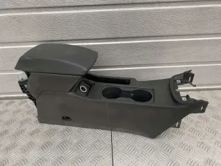 382478713 Подлокотник Seat Leon 3 Арт e10622994, вид 1