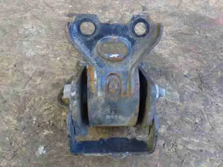 MN101574 Подушка крепления двигателя Mitsubishi Outlander 2 Арт 00024977, вид 3