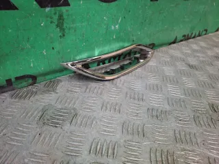 8450040764, 8 декоративная накладка бампера Lada Vesta 1 Арт 377807RM, вид 2