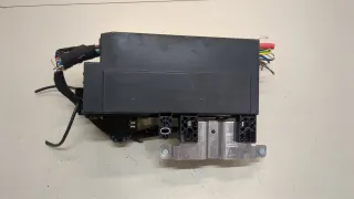 GX7314C445AA Блок предохранителей Jaguar XE 1 Арт 20414979, вид 4