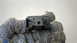 A2049058102 Кнопка стеклоподъемника заднего правого  Mercedes GL X166 Арт 20409881, вид 3