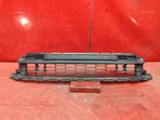 565853677E РЕШЕТКА БАМПЕРА Skoda Kodiaq Арт MB90273, вид 1