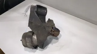 4Z7199352 Подушка двигателя Audi A6 C6 (S6,RS6) Арт 9487141, вид 1