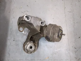 4Z7199352 Подушка двигателя Audi A6 C6 (S6,RS6) Арт 9487141, вид 5