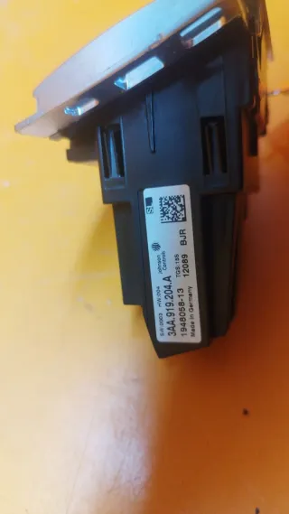 3AA919204A  Часы Volkswagen Passat B7 Арт 01017891, вид 4