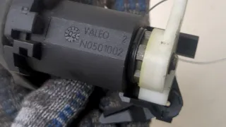 Кнопка открытия багажника Toyota Yaris 1 2003г. 897080D010 - Фото 3