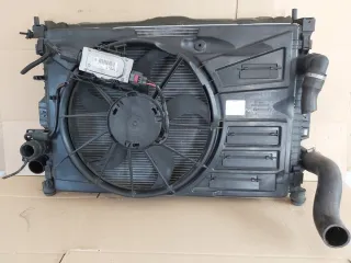 BV619L440AF 6G918005DD 8V6119710FA 8V61-8C607-R Радиатор (основной) Ford Focus 3 Арт e3239175, вид 1