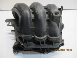 17120-0Q040 Коллектор впускной Toyota Yaris 3 Арт e5503809, вид 1