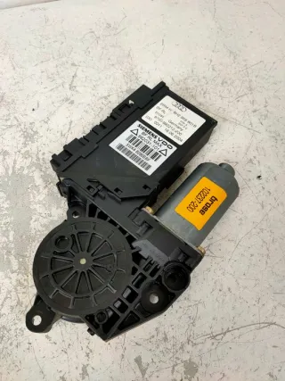8H2959801B 8h2959801b Моторчик стеклоподъемника Audi A4 B6 Арт e7101057, вид 1
