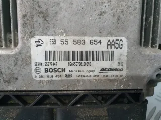 55583654 0281018454 Блок управления двигателем Opel Astra J Арт e7392395, вид 2