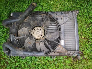 7701352976 7700433728 Радиатор (основной) Renault Megane 1 Арт e7682320, вид 2