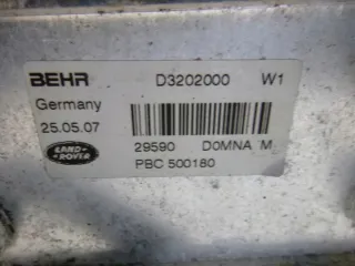 PCC500370 PCC500370, PBC500180, PFZ50020, JRB500220, 500220 500180 M1202002 PBC500180 PFZ50020 JRB500220 Радиатор (основной) Land Rover Range Rover 3 Арт e8052800, вид 9