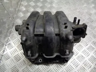 03E129711C Коллектор впускной Volkswagen Polo 4 Арт e8147248, вид 1