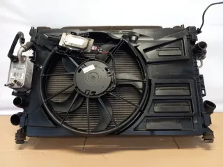 2012-2014 8V61-8C607-R 8V61-8C342-GA DV61-19L440-AC DV61-19710-BC Радиатор (основной) Ford Kuga 2 Арт e8859416, вид 3