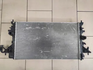 13453905 39010376 Радиатор (основной) Opel Astra K Арт e8955677, вид 1