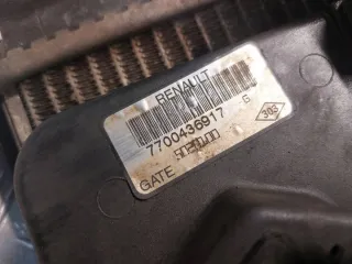 7700436916 Радиатор (основной) Renault Clio 2 Арт e9357823, вид 2