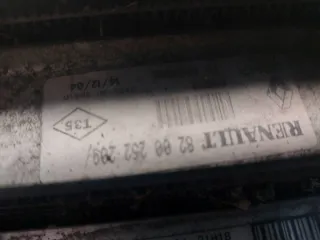 7700436916 Радиатор (основной) Renault Clio 2 Арт e9357823, вид 5